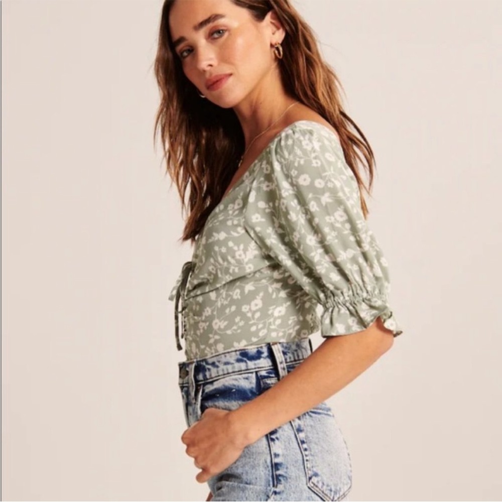 Abercrombie & Fitch Cinched Front Puff Long-Sleeve Top Sz-S - Picture 3 of 8